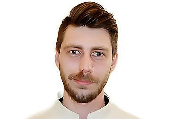 Заречнев Виктор Эдуардович