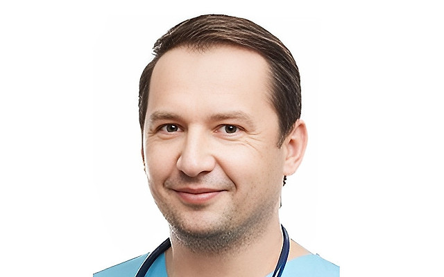 Домбровский Юрий Вячеславович