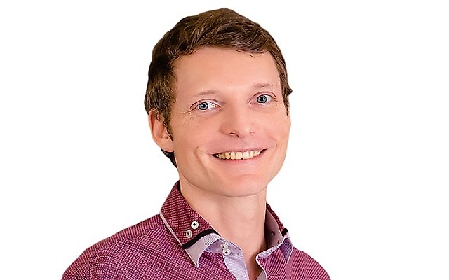 Захаров Вячеслав Евгеньевич