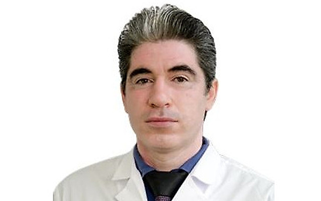 Тубаджи Ессам 