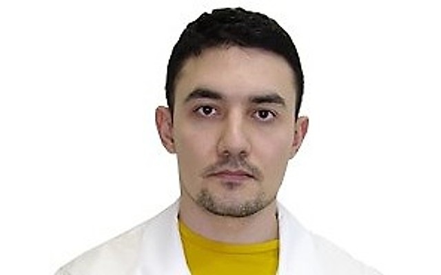 Базаров Артем Хамракулыевич