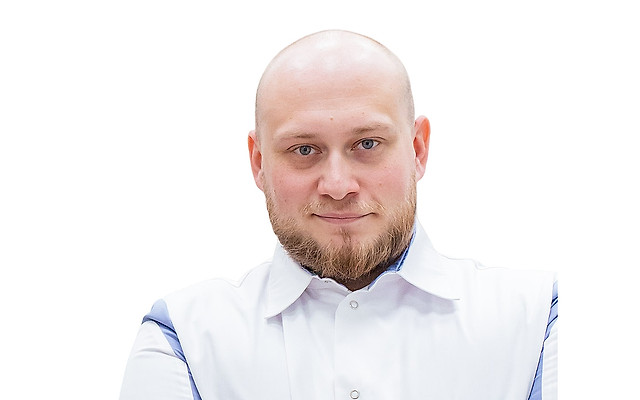 Николаев Ярослав Сергеевич